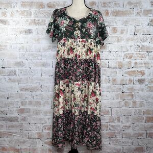 Vintage 1990s Floral Rose Tiered Patchwork Short Sleeve Summer Cottagecore Dress